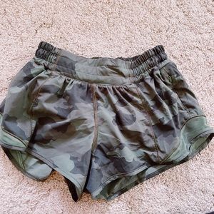Brand new lulu shorts